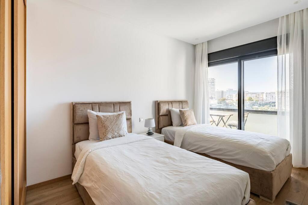 Superb & Sunny 2br & 2ba Apt. W/ Seaview, Malabata * Tangier