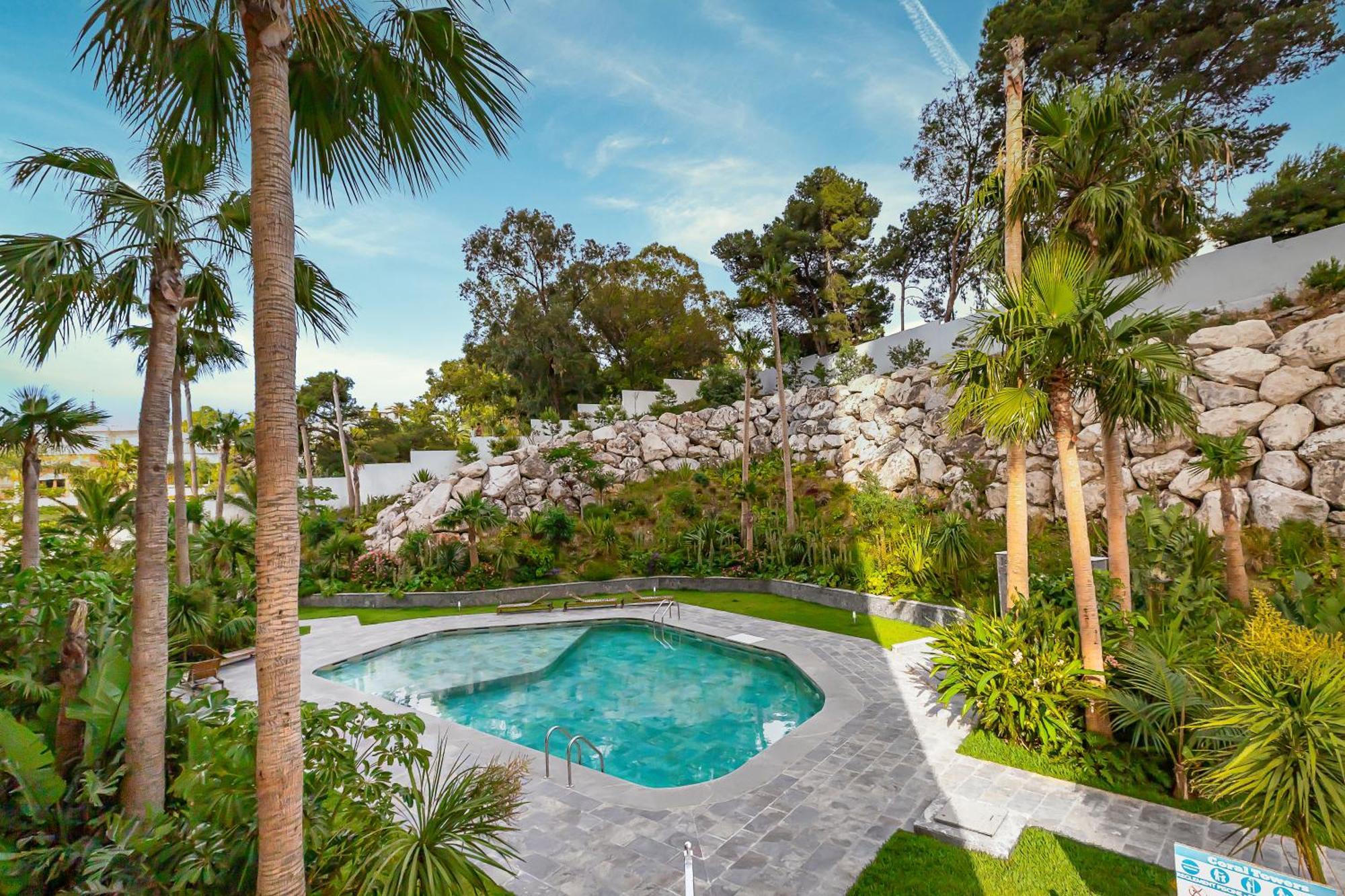 Superb & Sunny 2br & 2ba Apt. W/ Seaview, Malabata Apartment Tangier